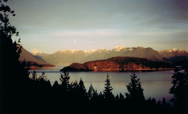 Desolation_Sound_from_Cortes_Island